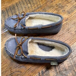 Cloud Nine Sheepskin Blue Suede Moccasin Slippers Genuine Leather Sz 7 soft cozy